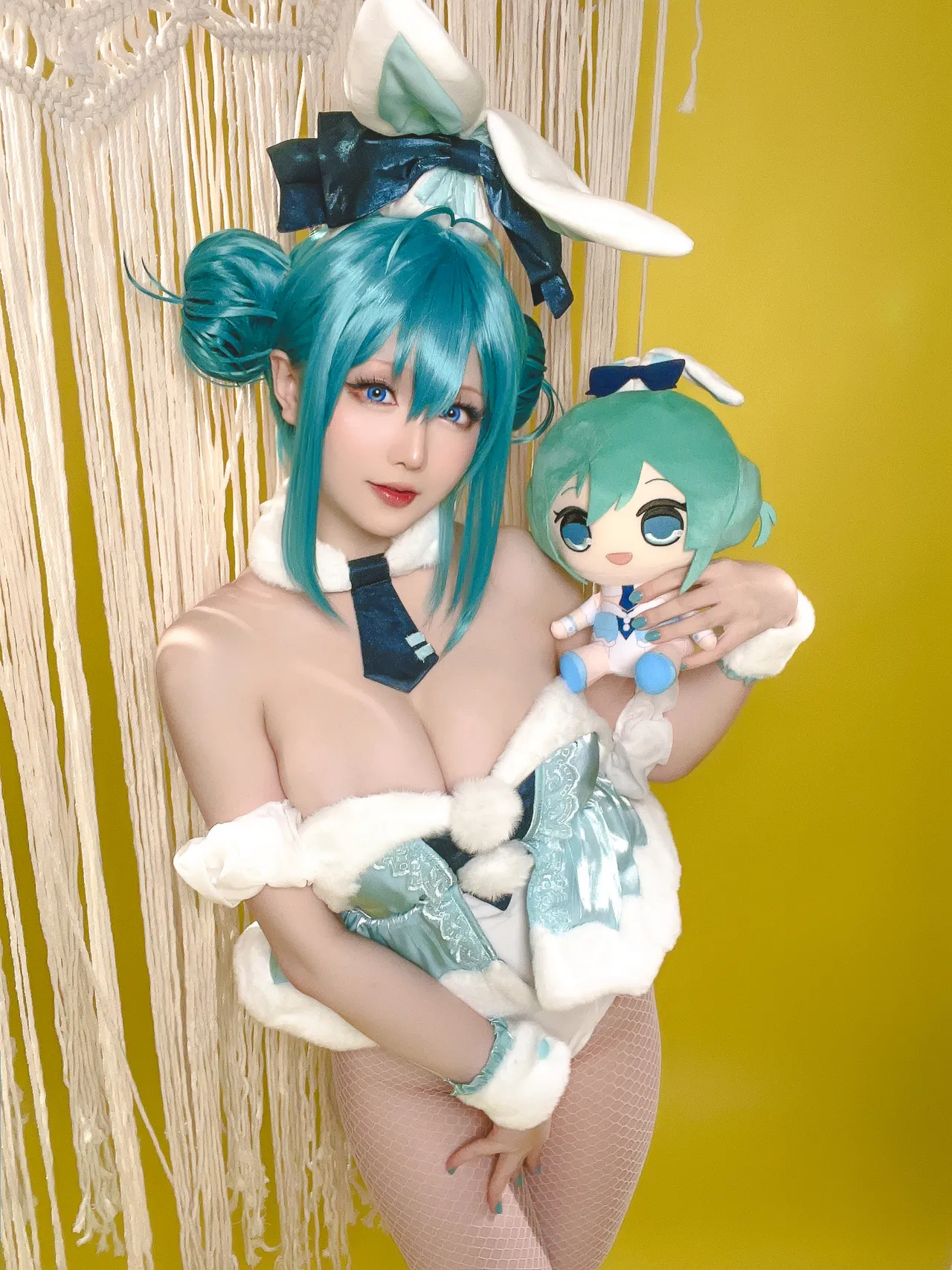 Hoshilily September 2023 Plan A - Hatsune Miku BiCute Bunnies (White Bunny Version)-erohere59.webp
